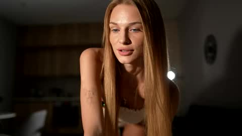 Scarlett online show from February 13, 3:35 pm