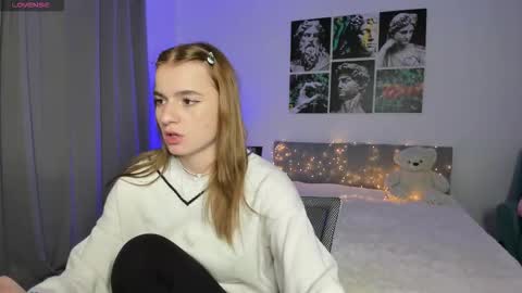 stacey__doll online show from October 6, 1:11 am