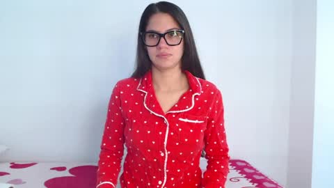 stacey_taylor7 online show from April 16, 12:05 pm