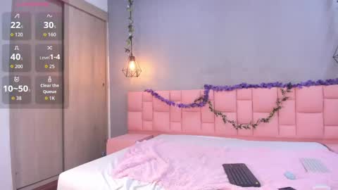 stacy online show from April 20, 9:07 pm