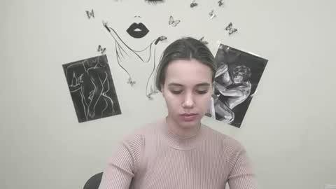 Stacy online show from December 22, 7:33 am