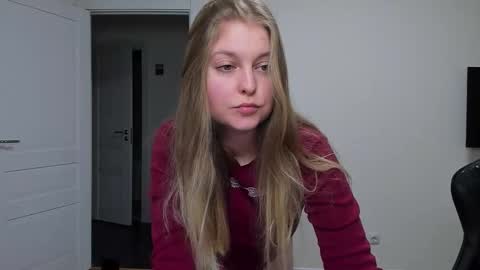 Stacy  online show from February 20, 3:46 pm