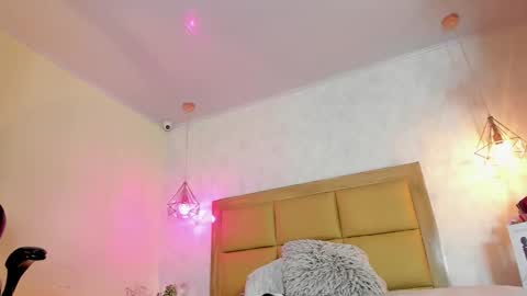 KEIMI  online show from February 28, 4:01 am