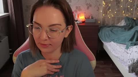 Alice online show from January 26, 5:02 am