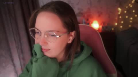 Alice online show from February 3, 9:51 pm