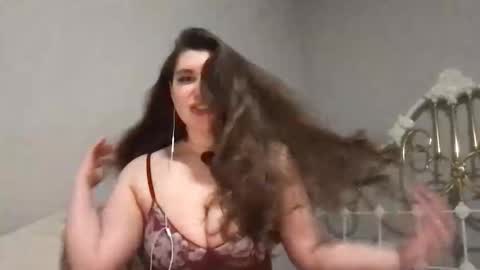 starletxx online show from March 3, 3:34 am