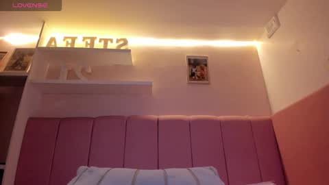 Stefa Gomez  online show from October 13, 1:25 pm