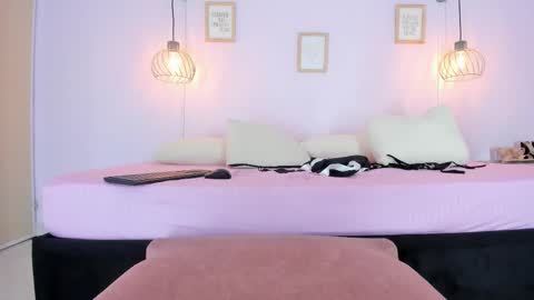 Stefany online show from October 31, 8:24 pm