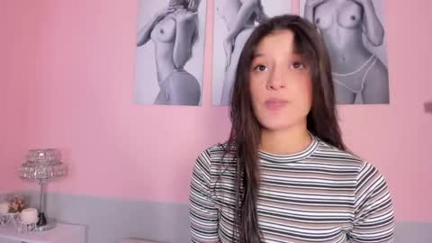 Stefany online show from April 12, 12:30 pm