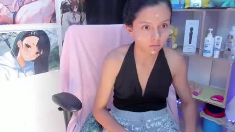 stefany lovers online show from February 2, 12:04 pm