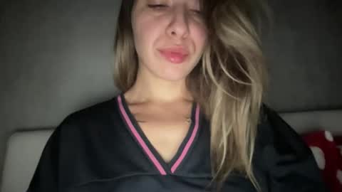 stefy_glow online show from November 29, 11:31 pm