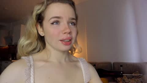 Asella online show from December 29, 8:55 am