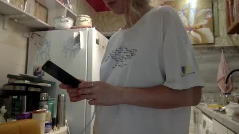 stella_walters online show from June 11, 12:32 am