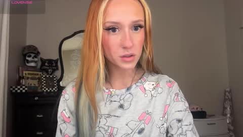 stellacorbet online show from December 3, 1:41 am