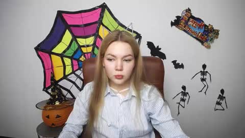 stellalights online show from October 22, 12:21 pm