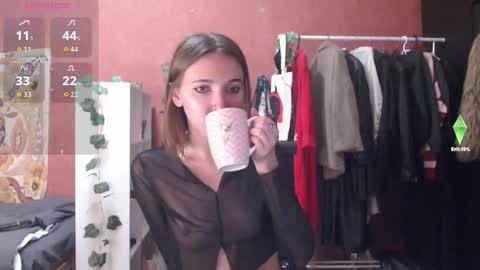 Stephanie 3 online show from September 20, 6:28 pm