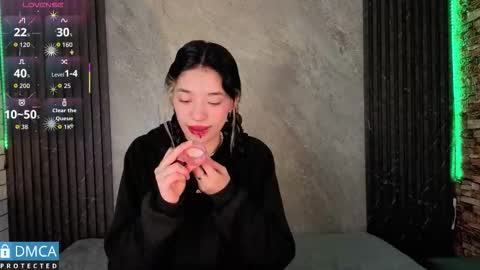 Stepha online show from December 15, 12:10 pm