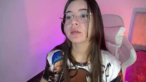 Emma online show from September 17, 11:47 pm