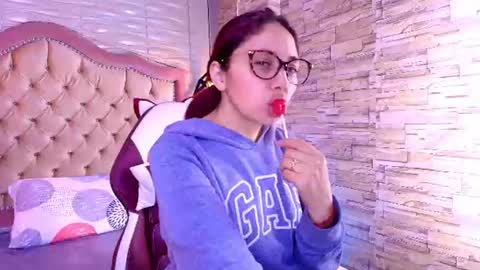 Stephaniesun  online show from July 28, 2:57 pm