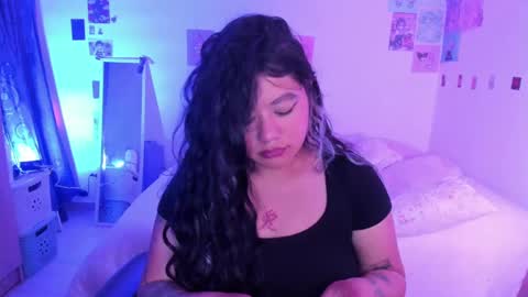 Stephanie  online show from January 28, 2:32 am