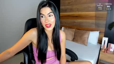 S T E P H A N Y A online show from October 13, 7:38 pm