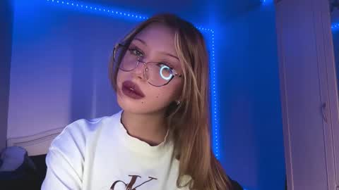 Stef online show from February 20, 11:12 am