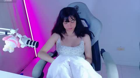 stephy online show from February 21, 2:12 am