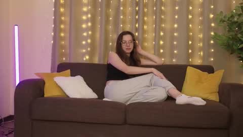 Candy online show from November 7, 6:46 pm