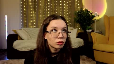 Candy online show from November 26, 6:09 pm