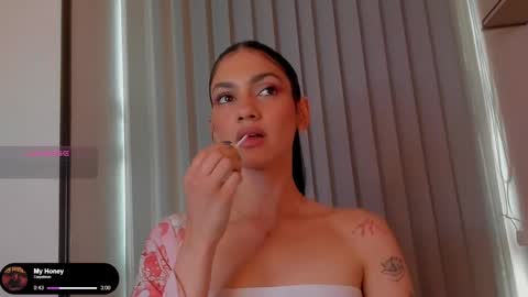 Liz online show from February 23, 7:01 pm