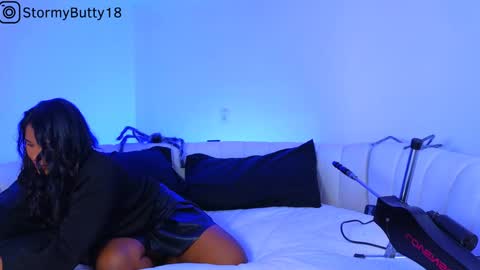   online show from December 9, 4:45 am