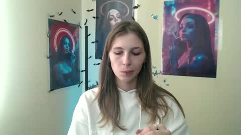 Amalia online show from September 14, 6:33 am