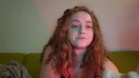 Strawberrylotsacake online show from September 25, 11:46 pm