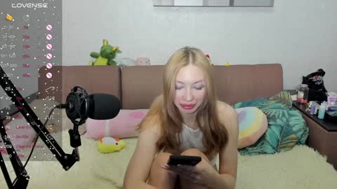 Streis  open pvt online show from January 1, 5:33 pm