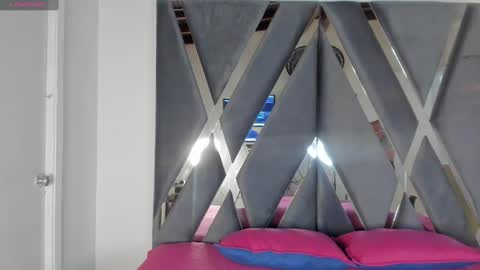 Alexa   online show from March 4, 11:08 am