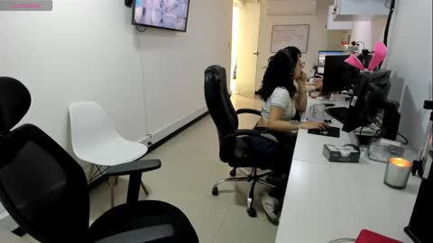 studcb_ online show from October 22, 3:50 pm