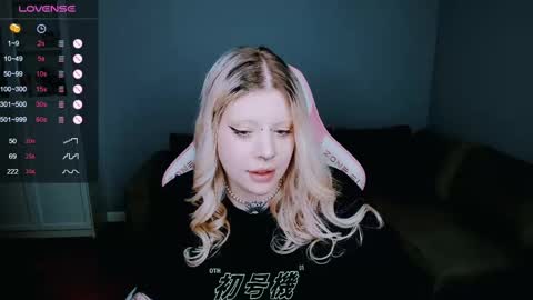 succubus_leslie online show from February 20, 10:48 am