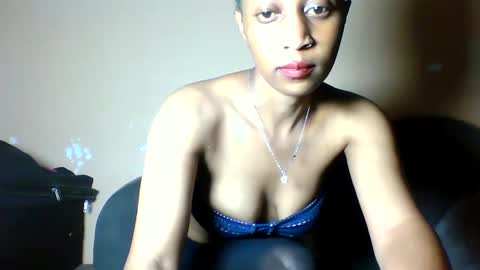 sugar online show from March 25, 11:29 pm