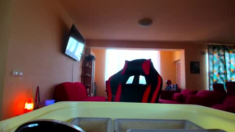 May online show from January 16, 6:35 am