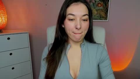 Megan online show from November 20, 8:04 am