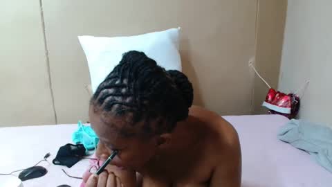 sugarpoppy24xxx online show from February 15, 12:59 pm