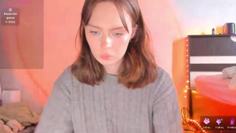Lola online show from May 13, 2:50 am