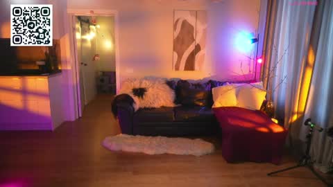 Lika ginger  Jessy blond   online show from April 11, 8:51 am