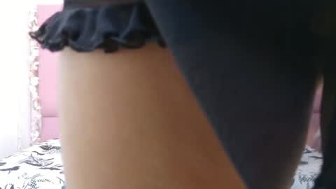 sukilove18 online show from September 16, 1:24 am