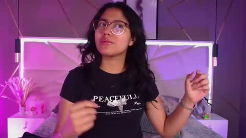 SUKI online show from March 27, 11:55 am