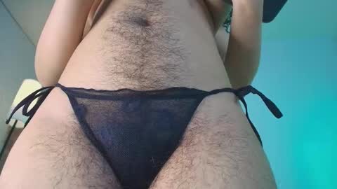 Aillyn Perez online show from March 16, 5:44 am