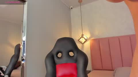  S U N N Y online show from July 14, 12:43 pm