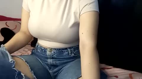 Annie online show from February 25, 8:11 pm