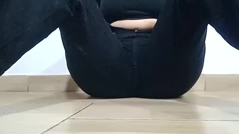 Annie online show from September 14, 11:24 pm