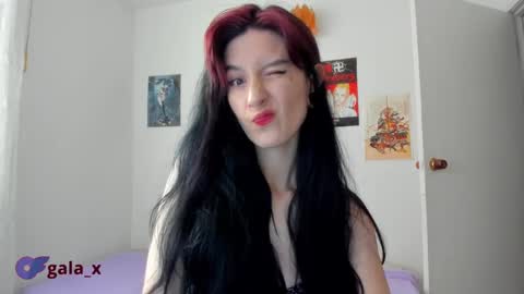 sunshine_girl9 online show from January 31, 10:21 pm